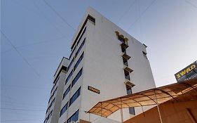 Hotel Savshanti Towers